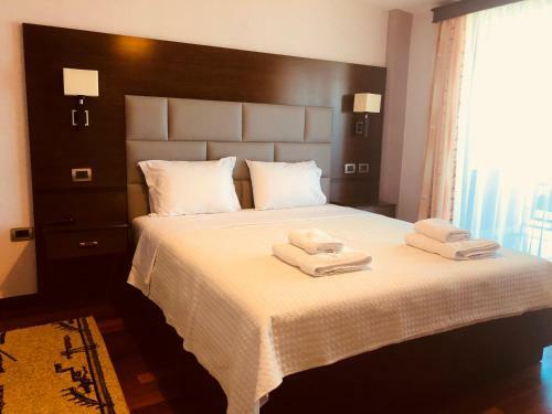 Hotel Lyhnidas