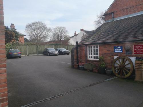 The Country Cottage Hotel