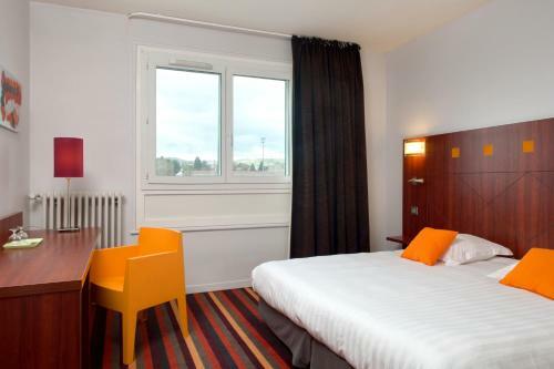 Hotel Logis Le Pariou - Le Jardin