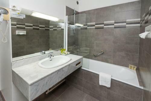Logis Hotel Le Relais De Comodoliac