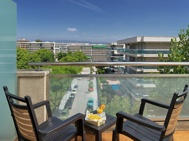 Hotel H10 Vintage Salou - Adults Only
