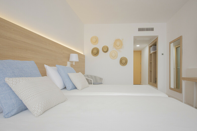 Hotel Cala Font