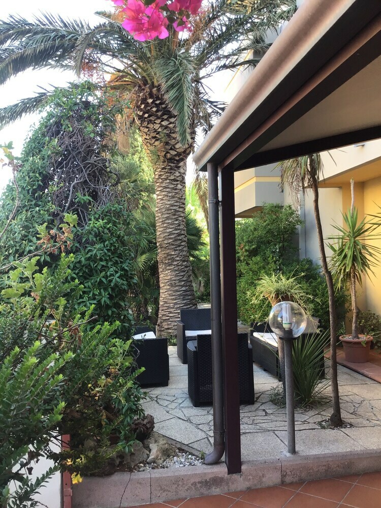 Hotel Mistral