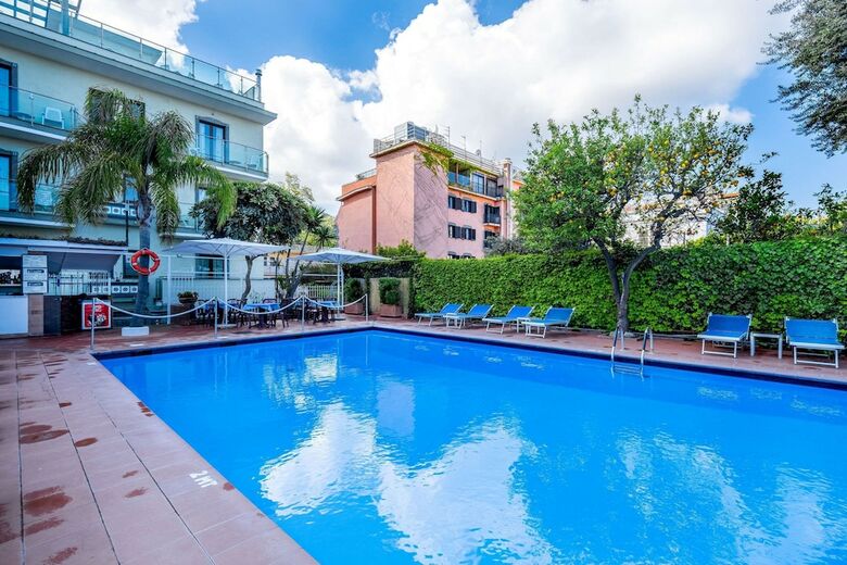 Comfort Hotel Gardenia Sorrento Coast