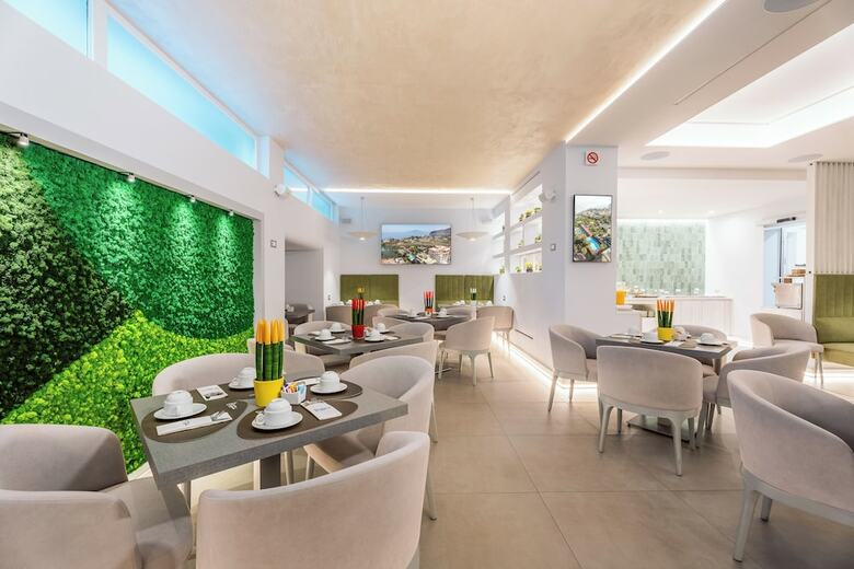 Comfort Hotel Gardenia Sorrento Coast