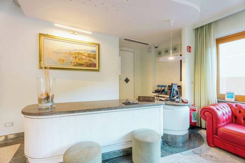 Comfort Hotel Gardenia Sorrento Coast