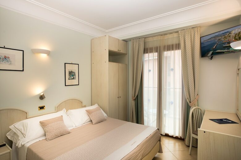 Comfort Hotel Gardenia Sorrento Coast