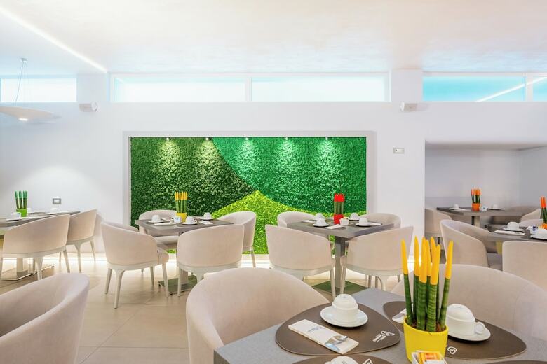 Comfort Hotel Gardenia Sorrento Coast