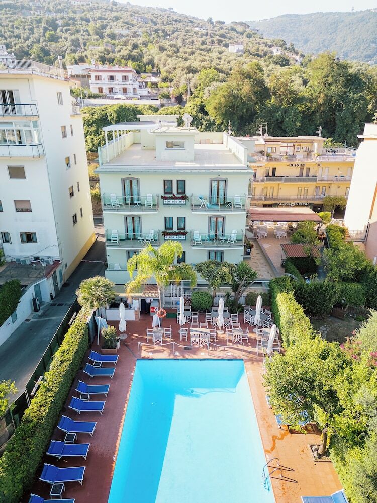 Comfort Hotel Gardenia Sorrento Coast