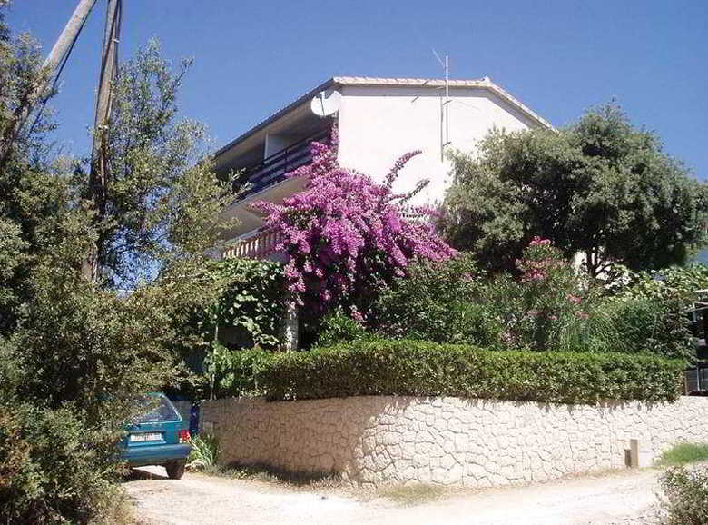 Hotel Apartmani Bilusic