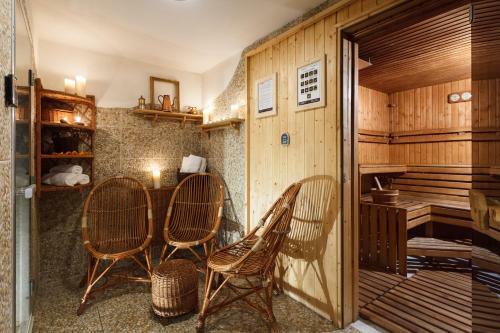 Hostal Willa Pastel