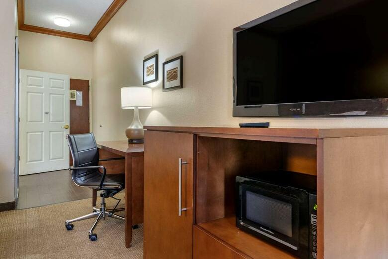Hotel Comfort Inn & Suites Statesboro