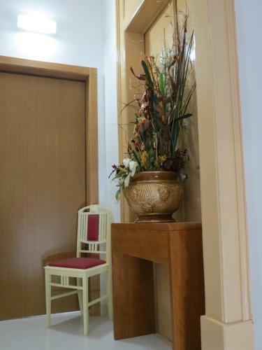 Hostal Alojamento Cesarini