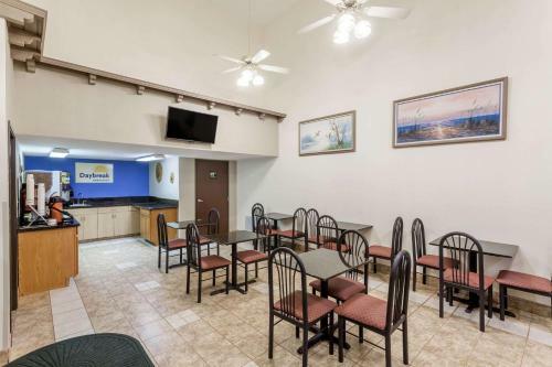 Hotel Days Inn