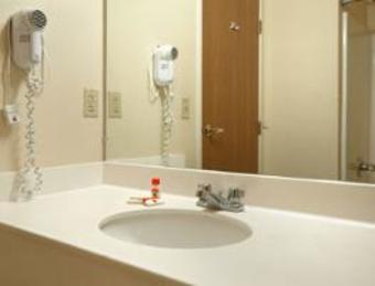Super 8 Motel Goshen