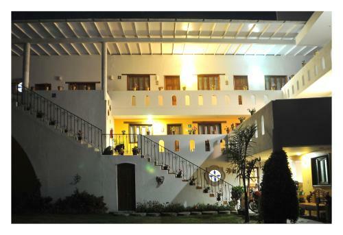 Hotel Mirador Del Lago
