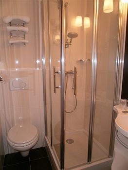 Hotel Inn Design Resto Novo Alen�on