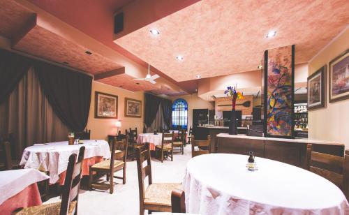 Hotel Albergo Quari