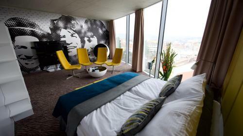 Sono Hotel