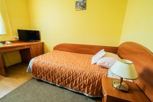 Hotel Wald Economy