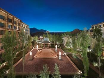 Shangri-la Lhasa Hotel