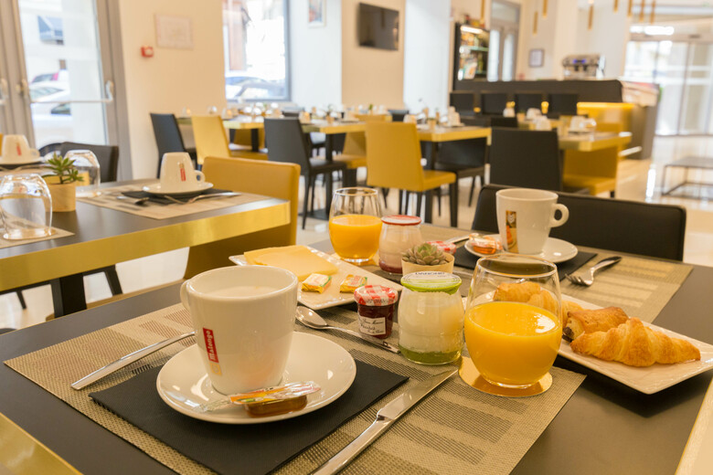 Hotel Azur Riviera