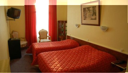 Hotel Bristol