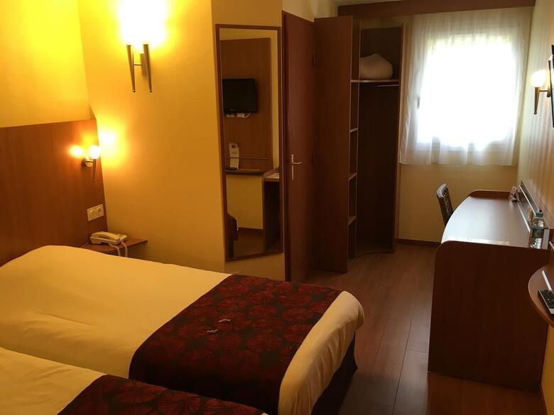 Comfort Hotel De Beaulieu (.)