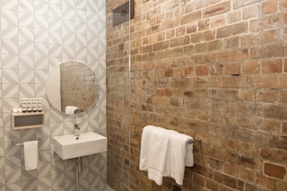 Aarons Hotel Sydney