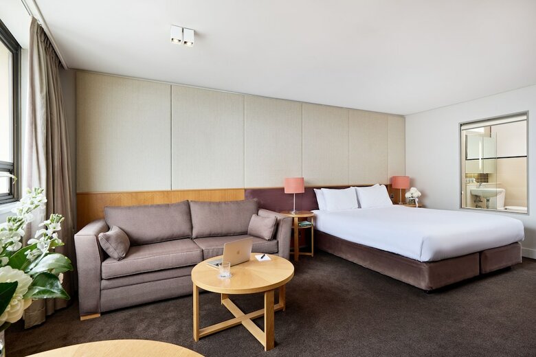 Hotel Harbourview