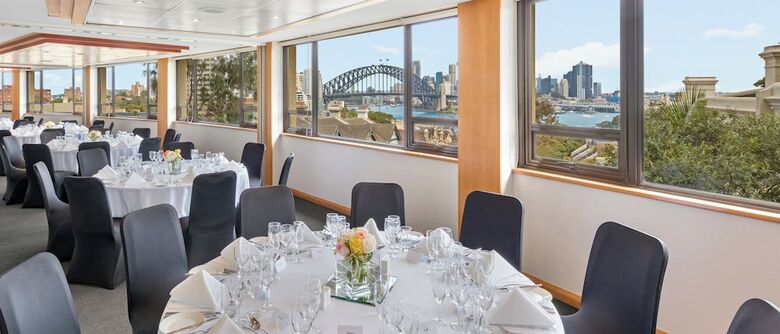 Hotel Harbourview