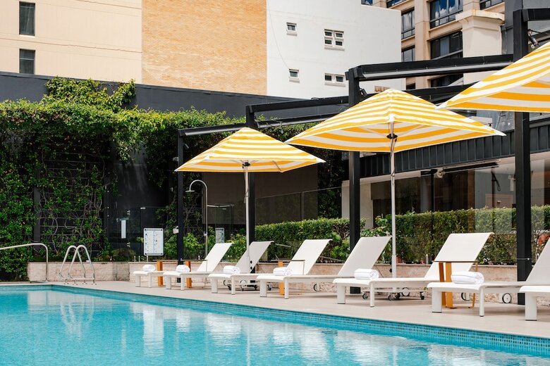 Hotel Chifley At Lennons