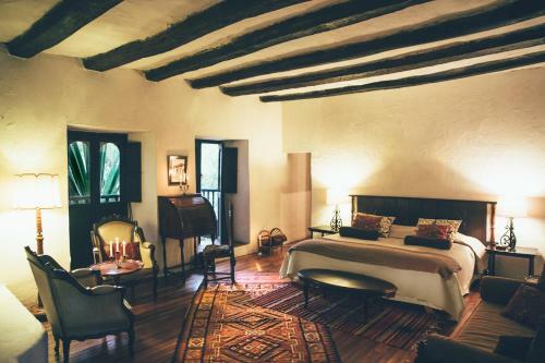 Hotel Hacienda Baza