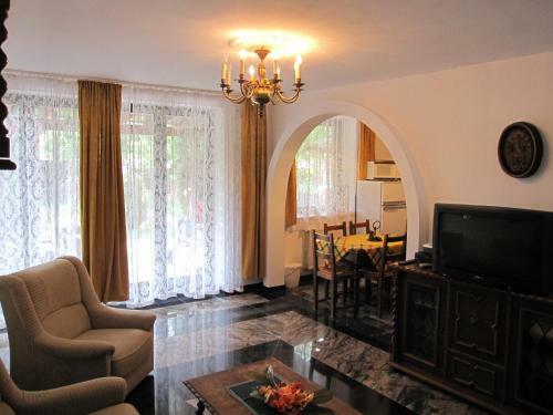 Apartamento Zr�nyi H�z