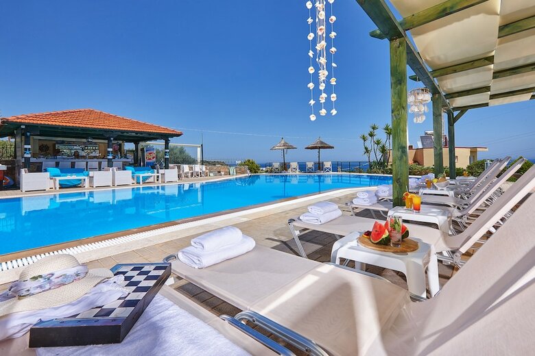 Everest Apartments