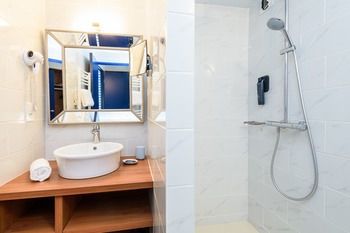 Baya Hotel & Spa