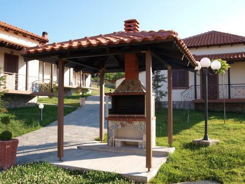 Karyon Apartments