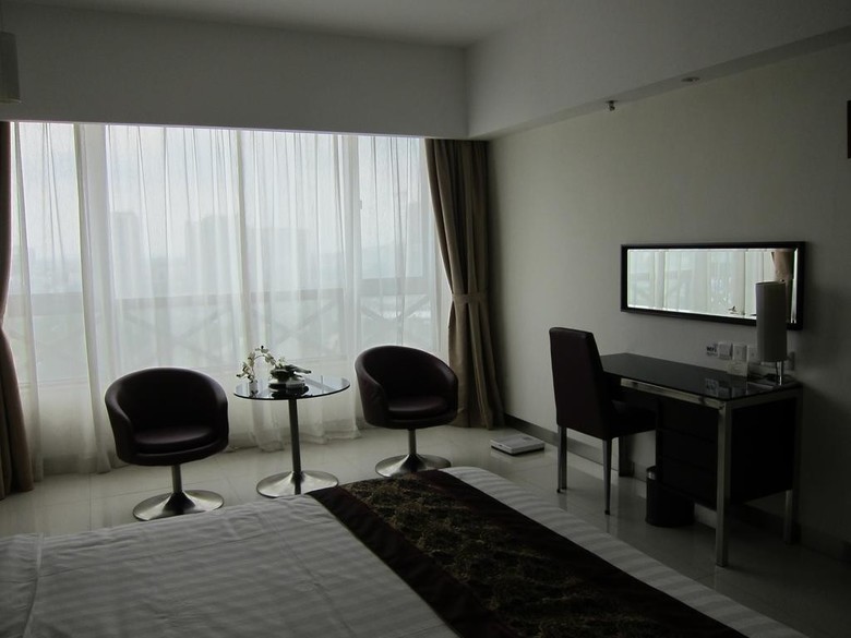Clifford Hotel