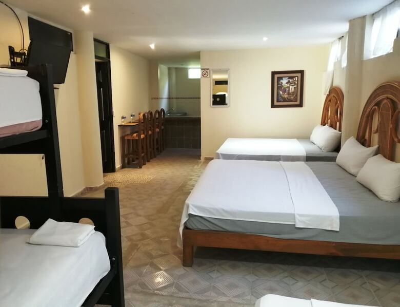 Hotel Ashly