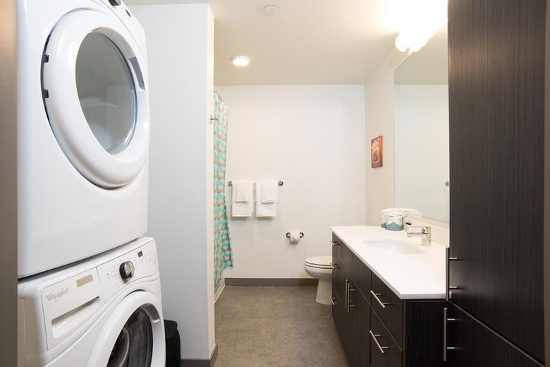 Apartamento Furnished Suites In Corporate