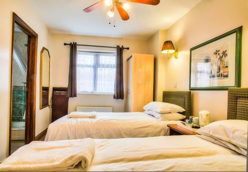 Aparthotel Easton Guest House And Apartments