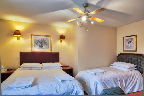 Aparthotel Easton Guest House And Apartments