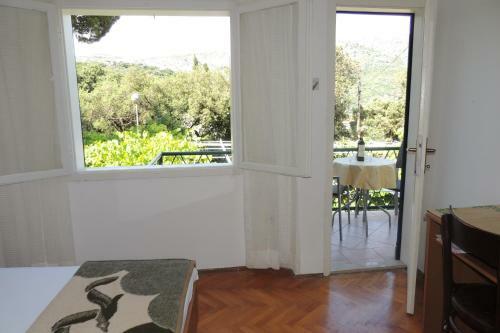 Apartments Lidija