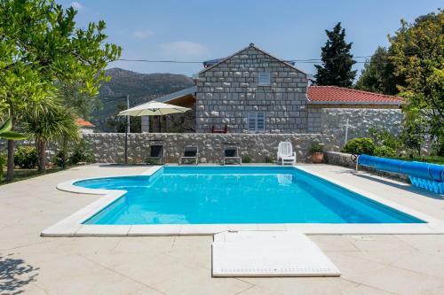 Hostal Villa Patricija