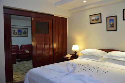 City Star Hotel