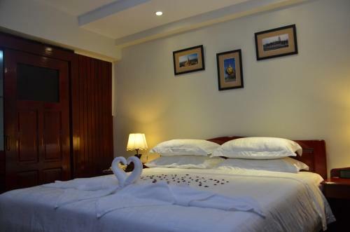 City Star Hotel