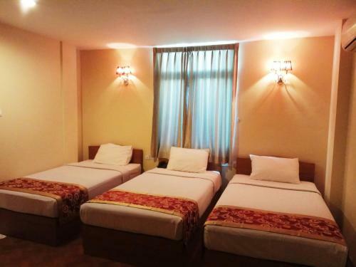 Pleasant View Hotel