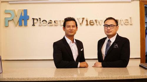 Pleasant View Hotel