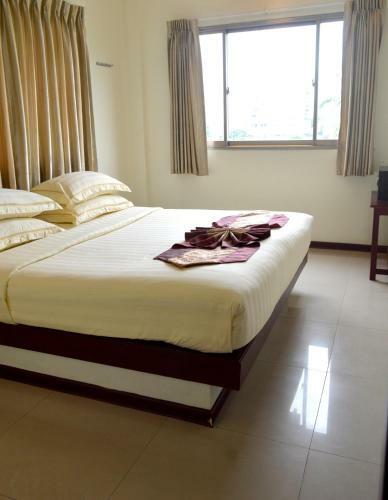Hotel 63