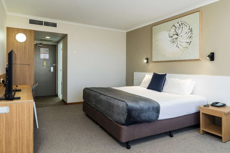 Hotel Pacific International